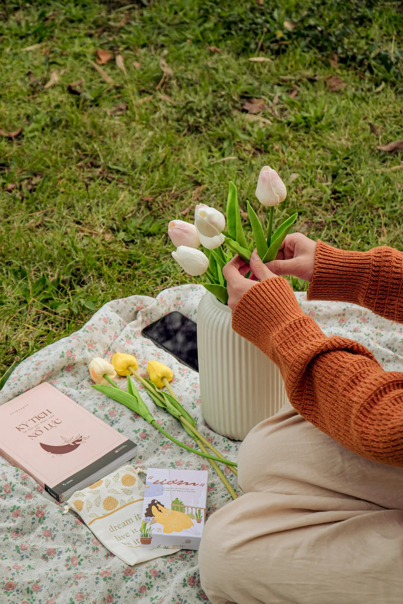 Spring tulips at a picnic